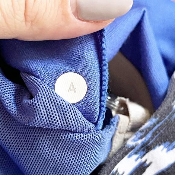 LULULEMON Push Ur Limits Tank Sprinkler Blue Ikat 4 - Picture 8 of 8